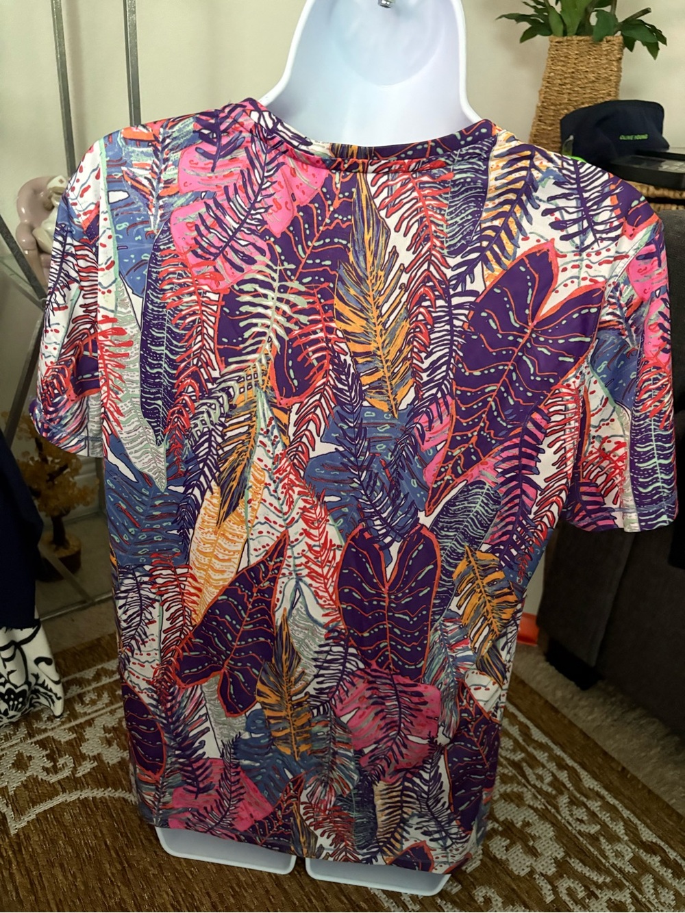 Reel Legends Reel-Tec Womens Sz LG Pink Purple Palms  V-Neck Performance Shirt - Picture 2 of 4